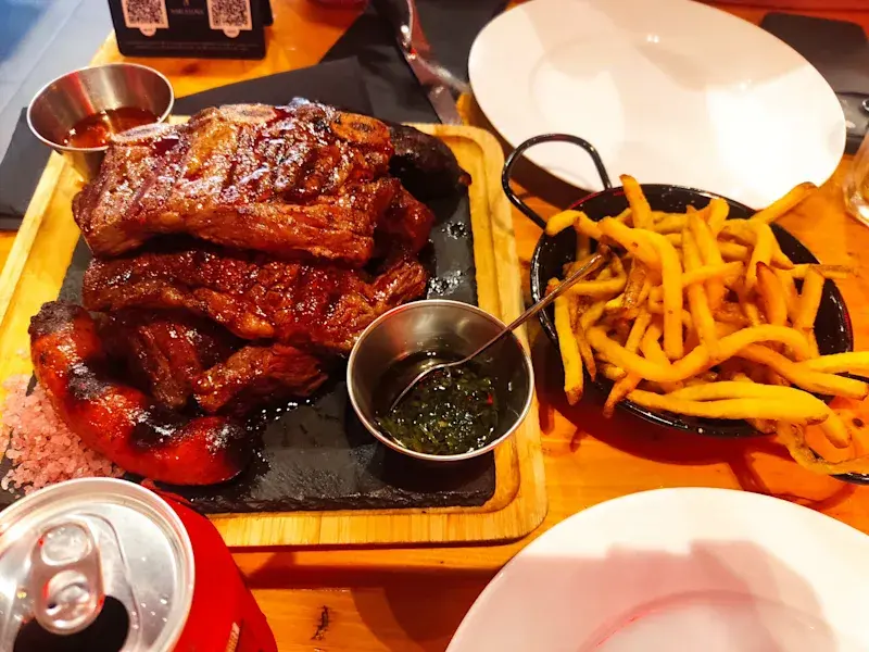 Barcelona Steak House — foto 4