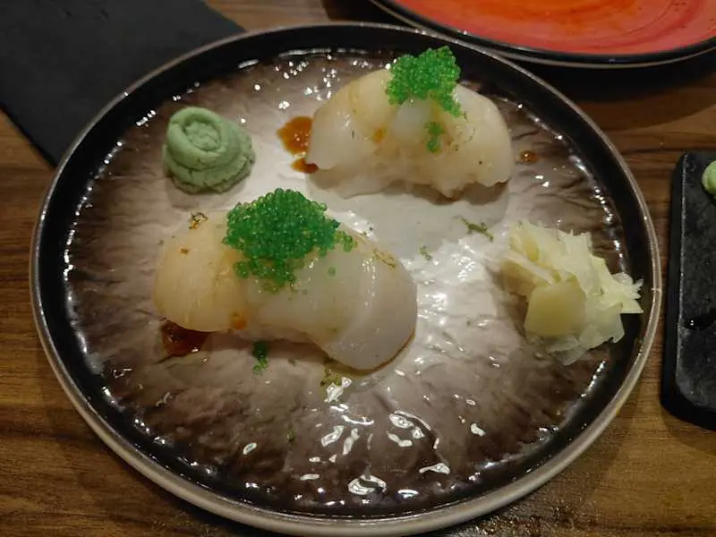 Nigiri de vieira