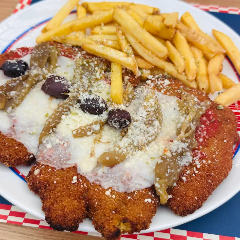 Berto's Milanesa - CC Diagonal Mar