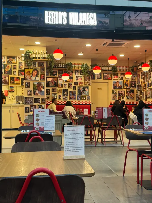 Berto's Milanesa - CC Diagonal Mar — foto 4