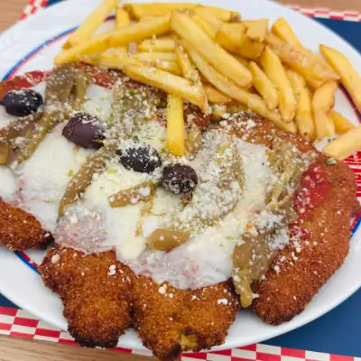 Berto's Milanesa - CC Diagonal Mar