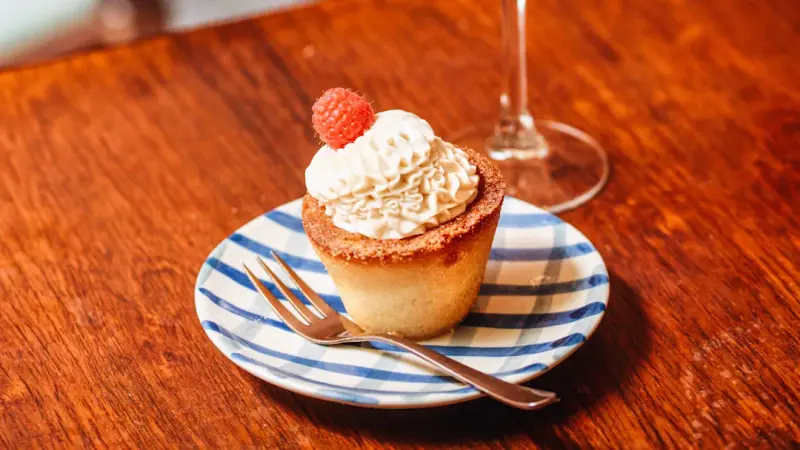 Raspberry friand cake
