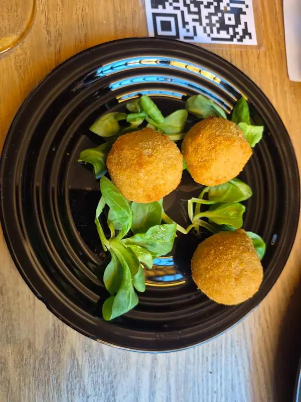 A Mano Gin&Burgers Bcn — foto 10