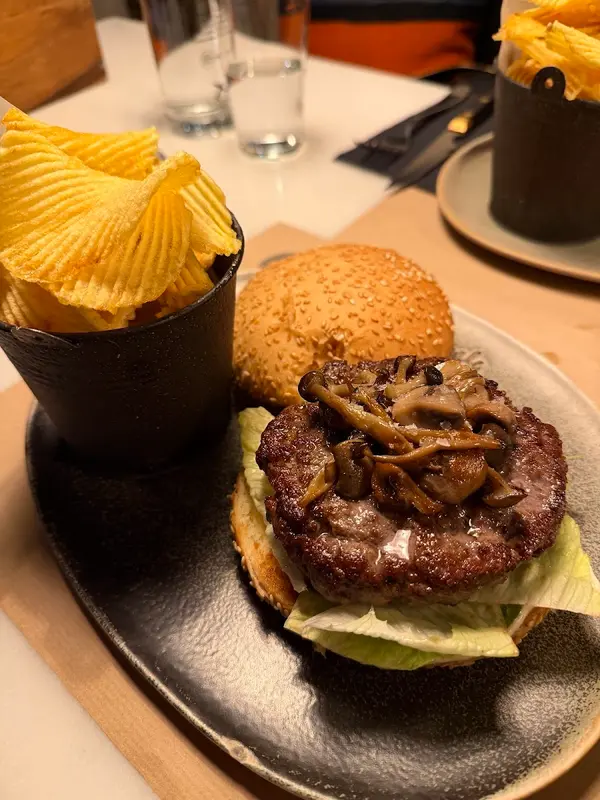 LA ROYALE | Hamburguesería Barcelona — foto 3