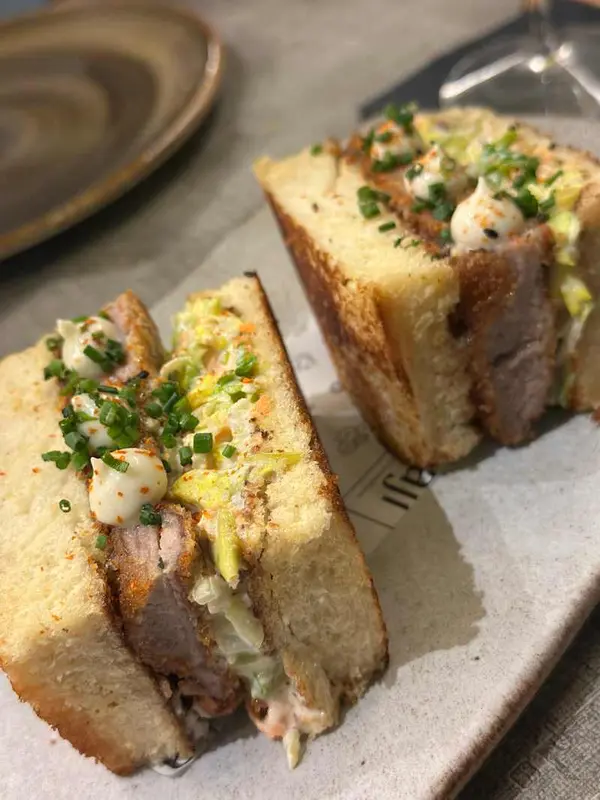 Katsu sando (bikini japonés) de secreto ibérico 