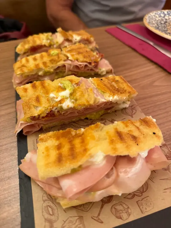Rua Taverna Gastronómica - Restaurante italiano Barcelona — foto 10