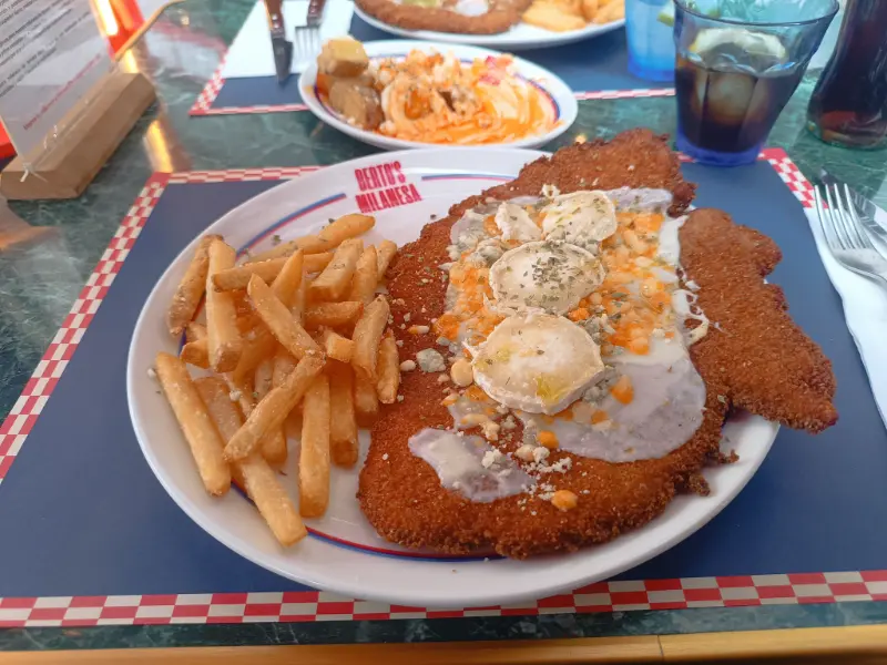 Berto's Milanesa - Diagonal — foto 6