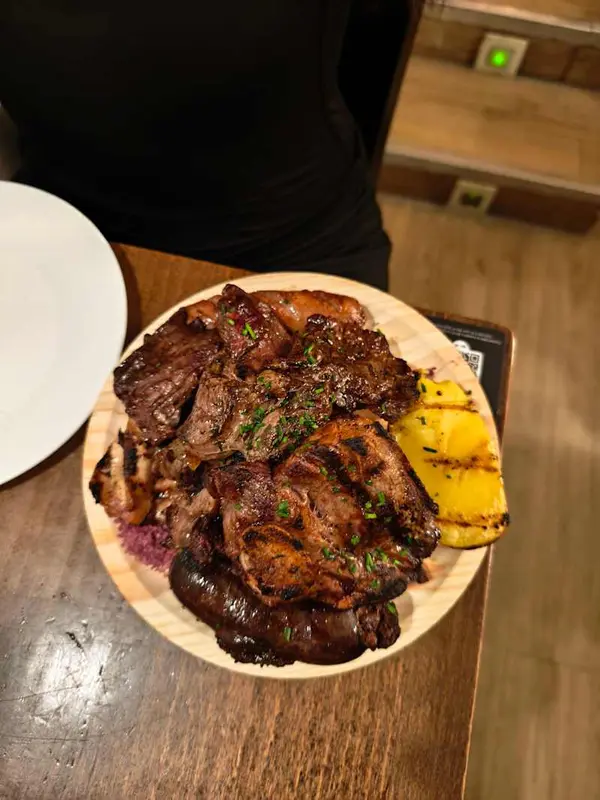 Emuná Asador Argentino — foto 4