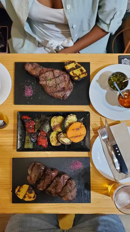 Emuná Asador Argentino — foto 5