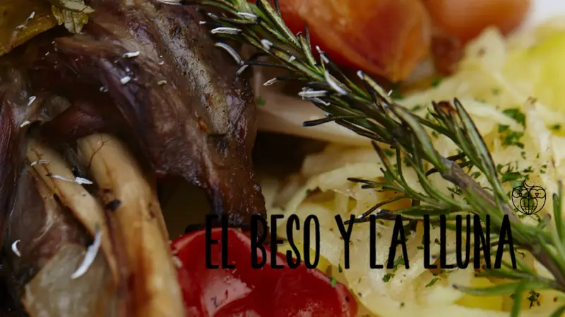 El Beso y La Lluna — foto 3