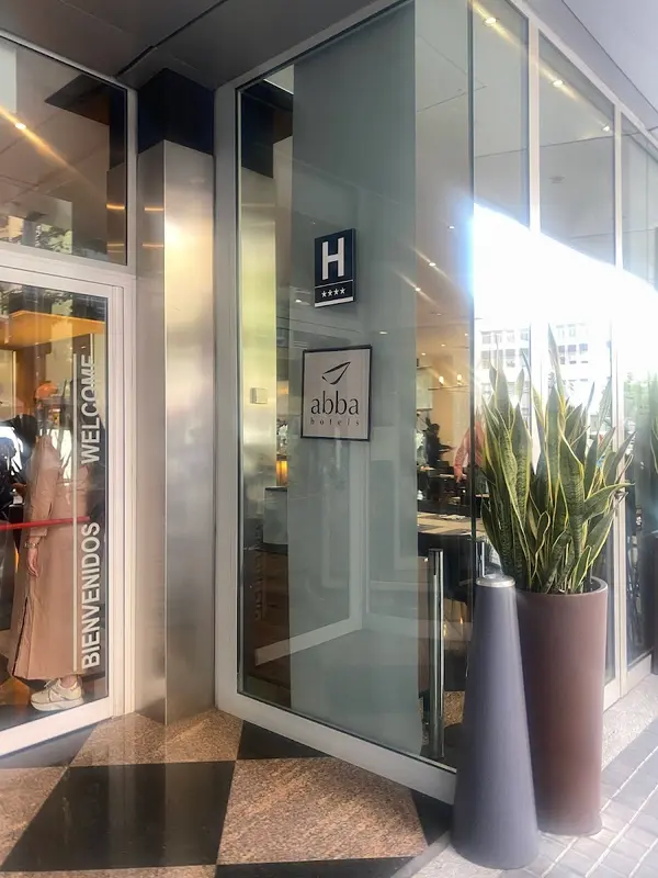 abba mia Restaurant by abba Sants