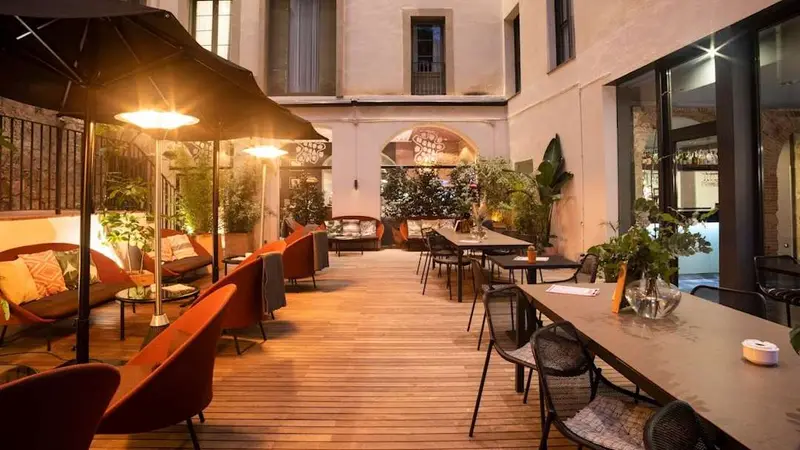 Lobbyeat - Hotel Petit Palace Boqueria Garden — foto 2