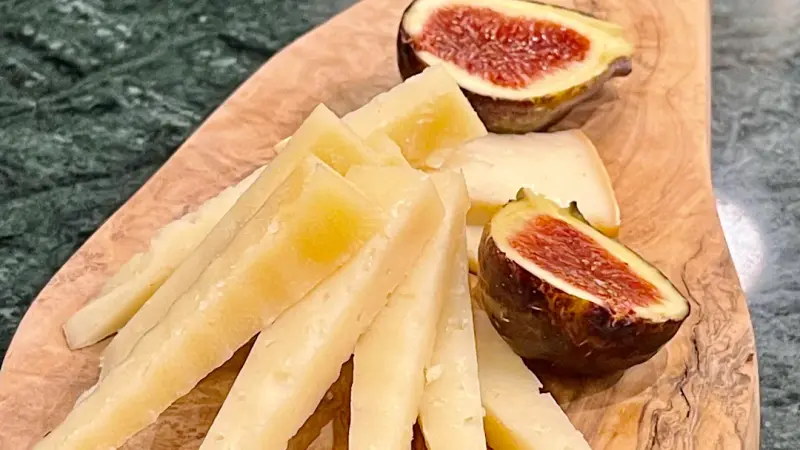 Cured manchego