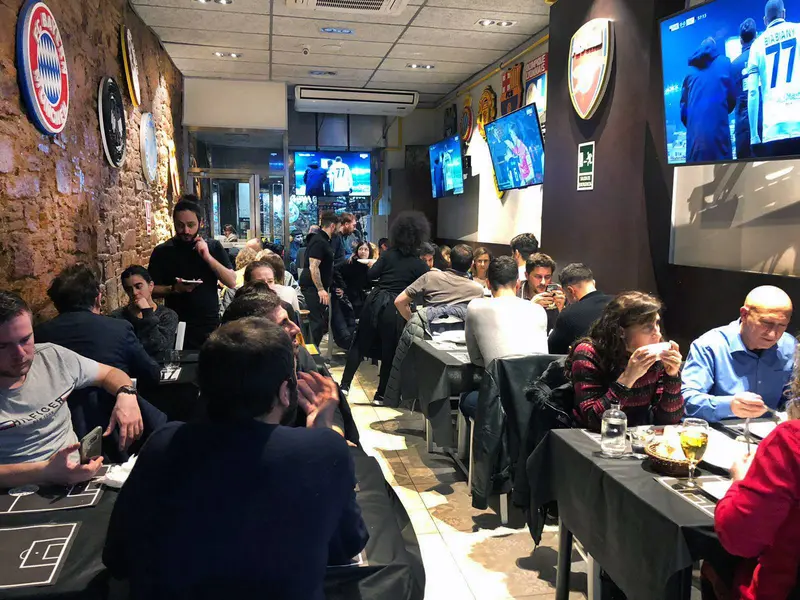 Sports bar — foto 5
